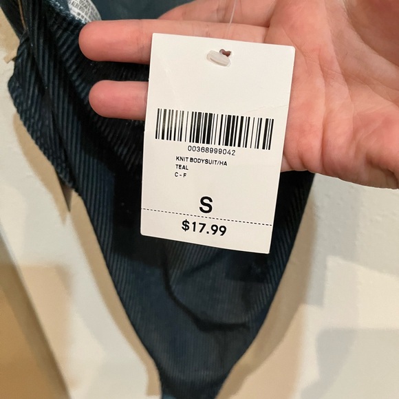 Forever 21 bodysuit - Picture 5 of 5